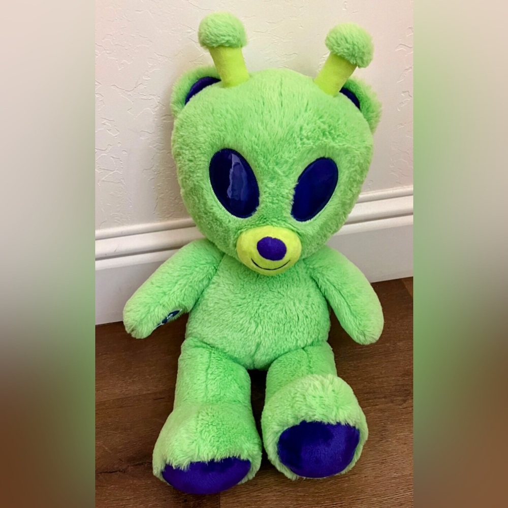 Cute Alien / Build-A-Bear
